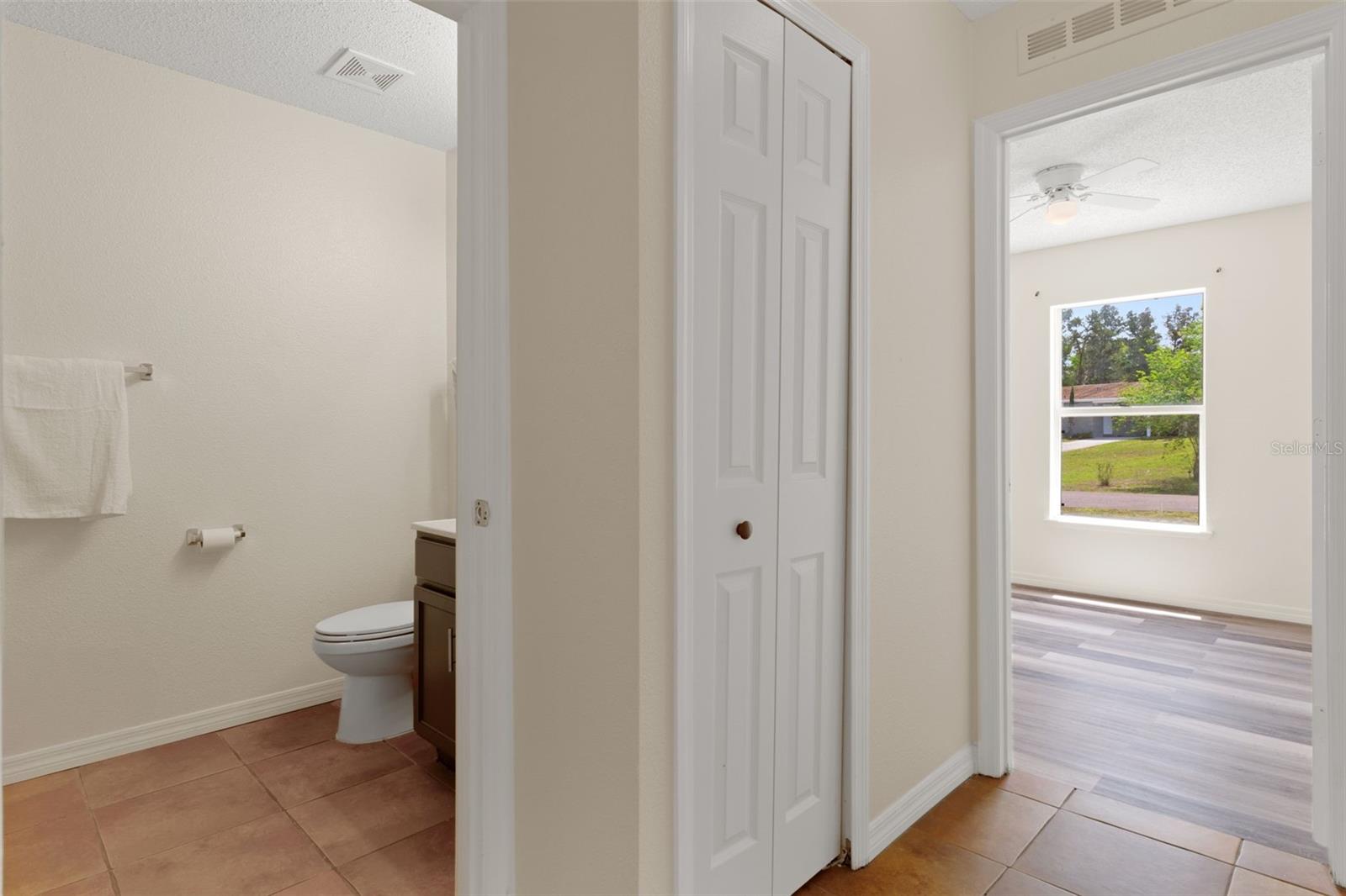 11005 Matterhorn Ct Property Photo 34