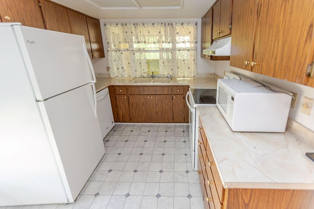 6402 Ocean Pines Ln Property Photo 11