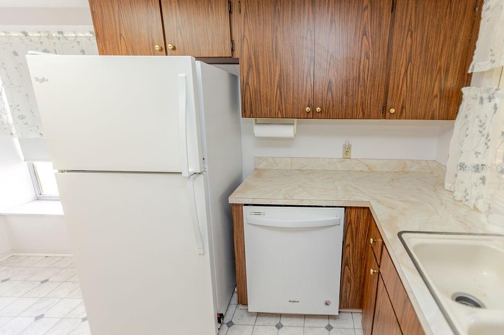 6402 Ocean Pines Ln Property Photo 13