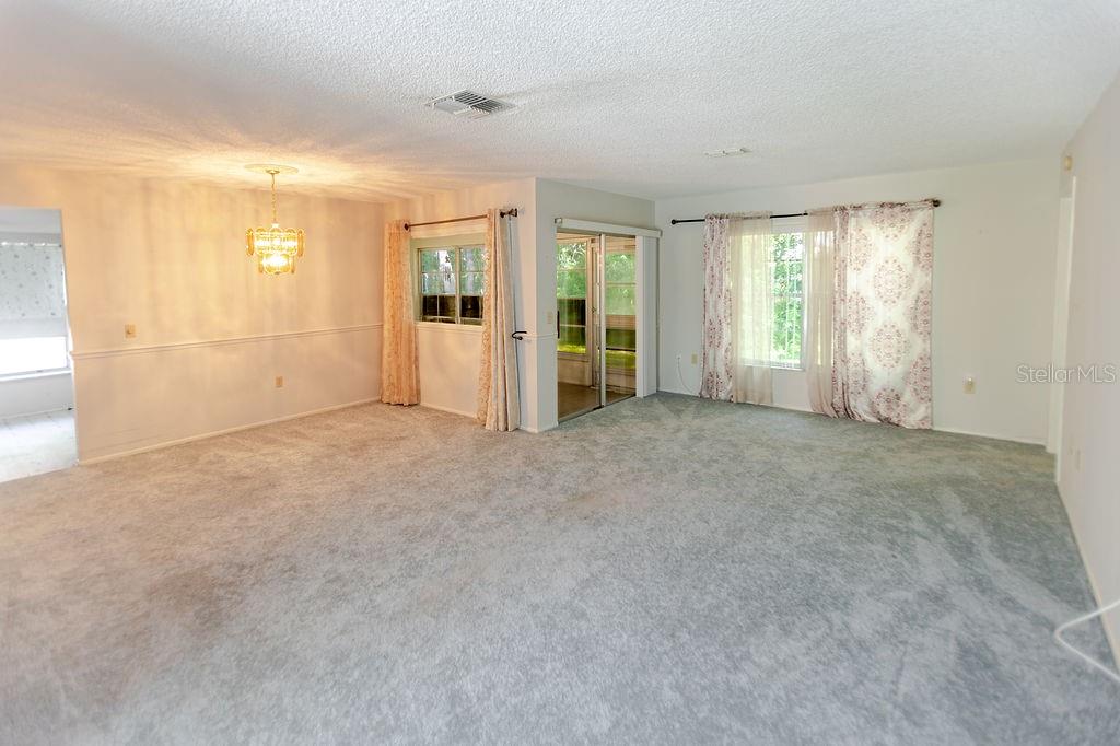 6402 Ocean Pines Ln Property Photo 17