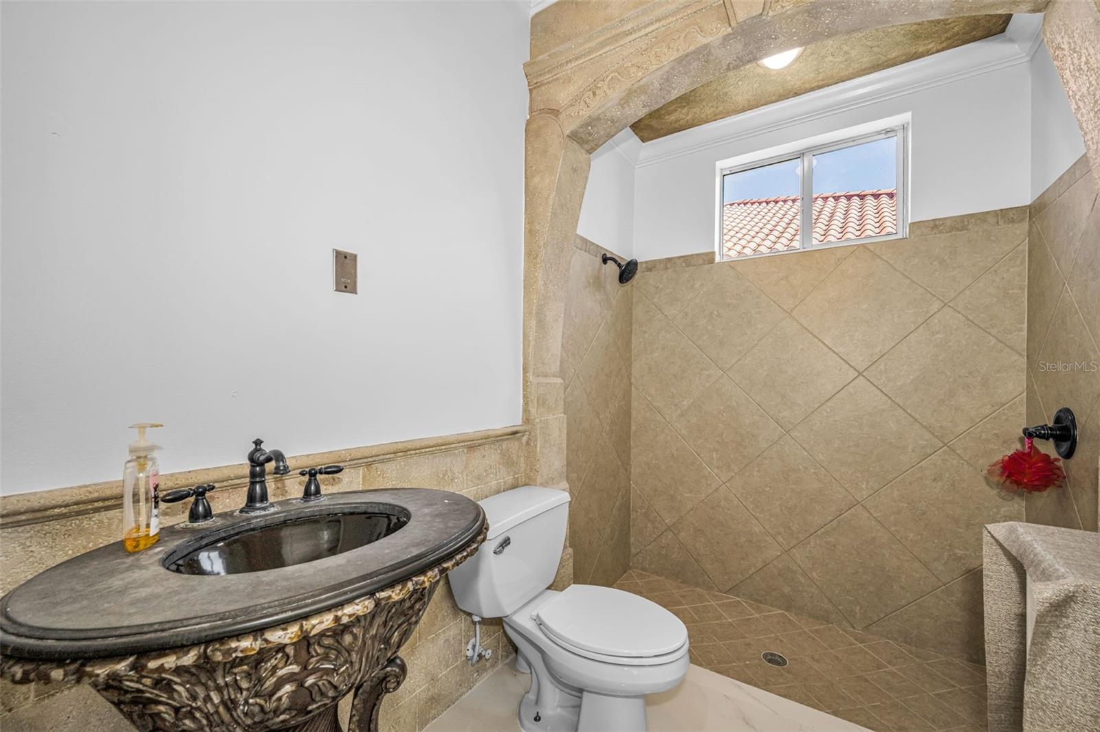 10706 Ruffino Ct Property Photo 40