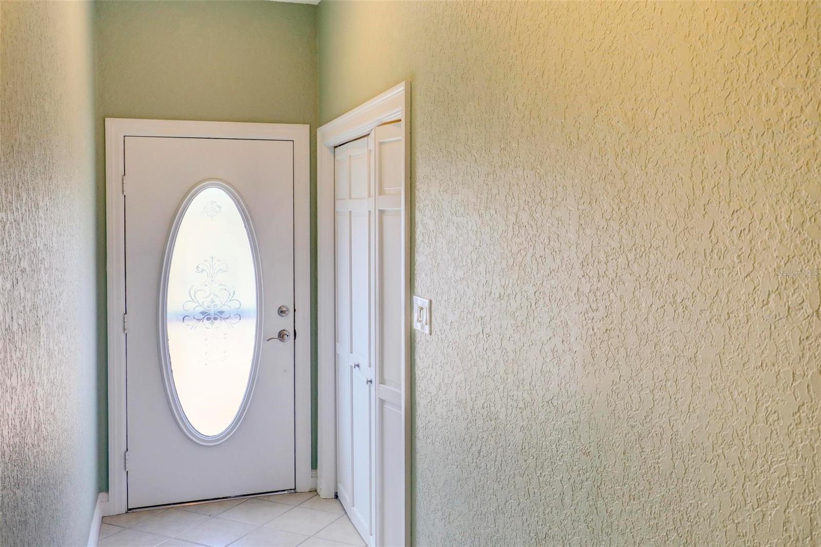 7032 River Run Blvd Property Photo 4