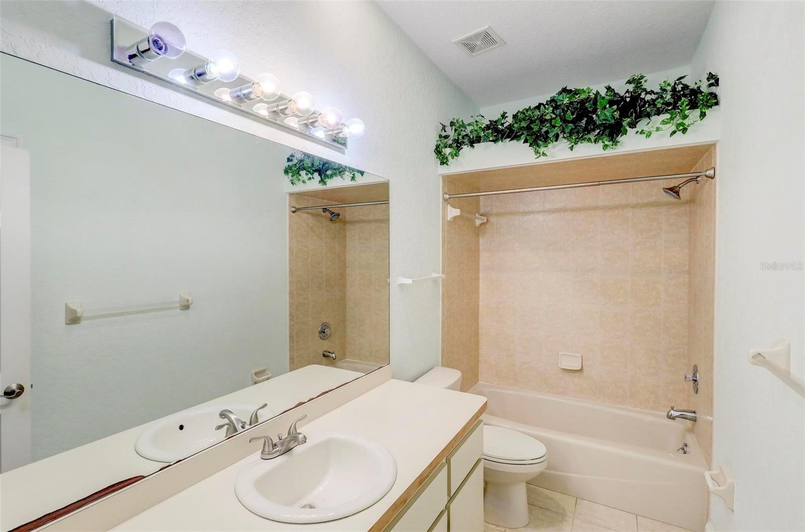 7032 River Run Blvd Property Photo 20
