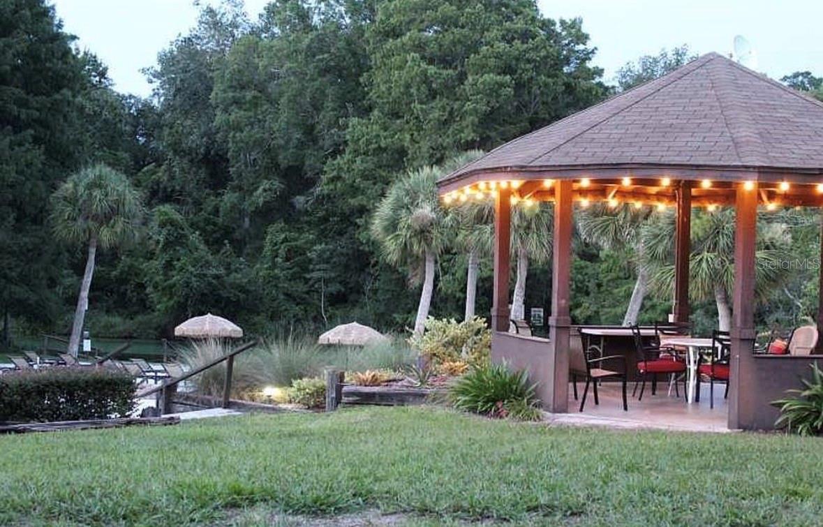 7032 River Run Blvd Property Photo 35