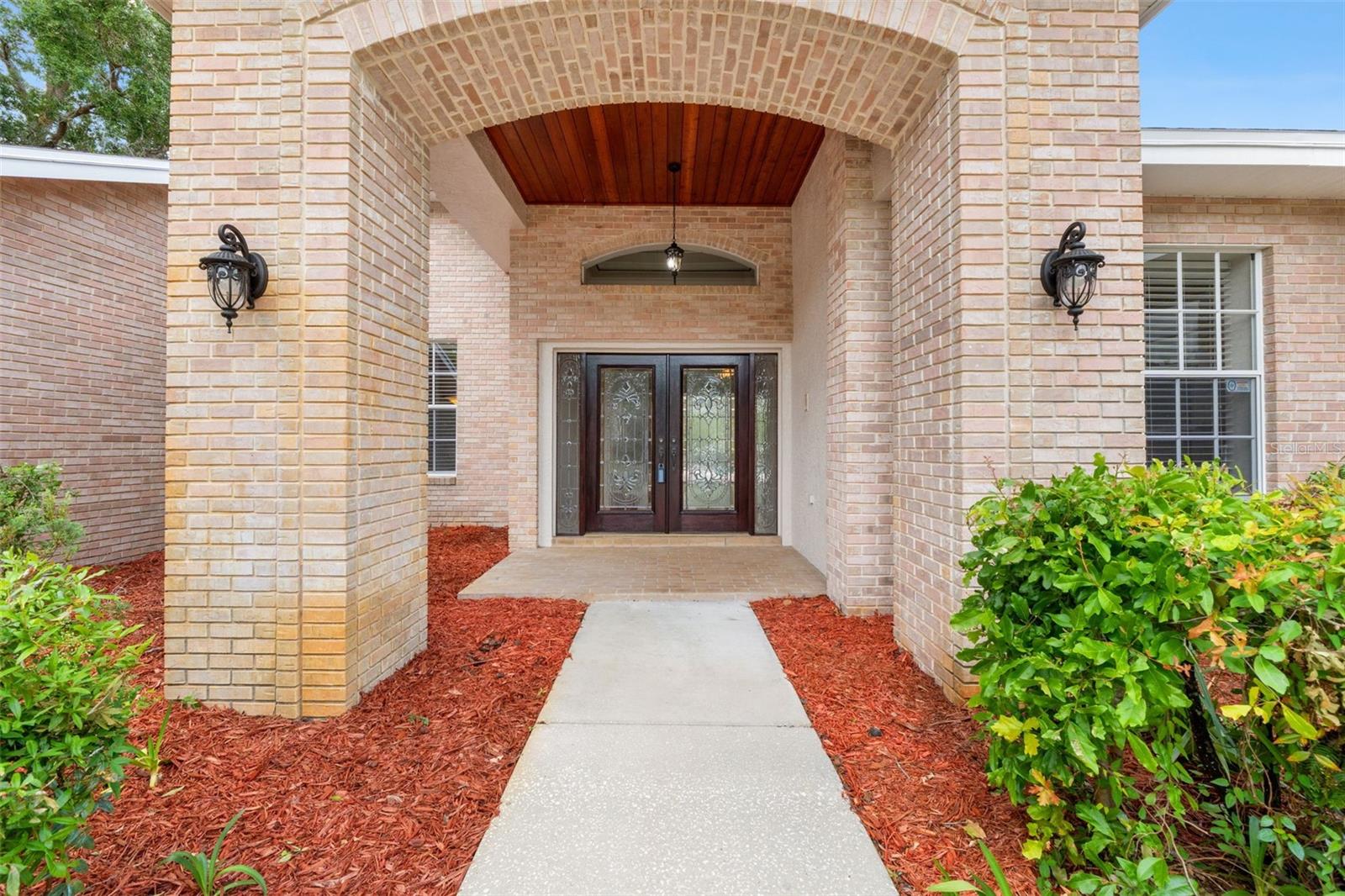 6153 New Osprey Pt Property Photo 7