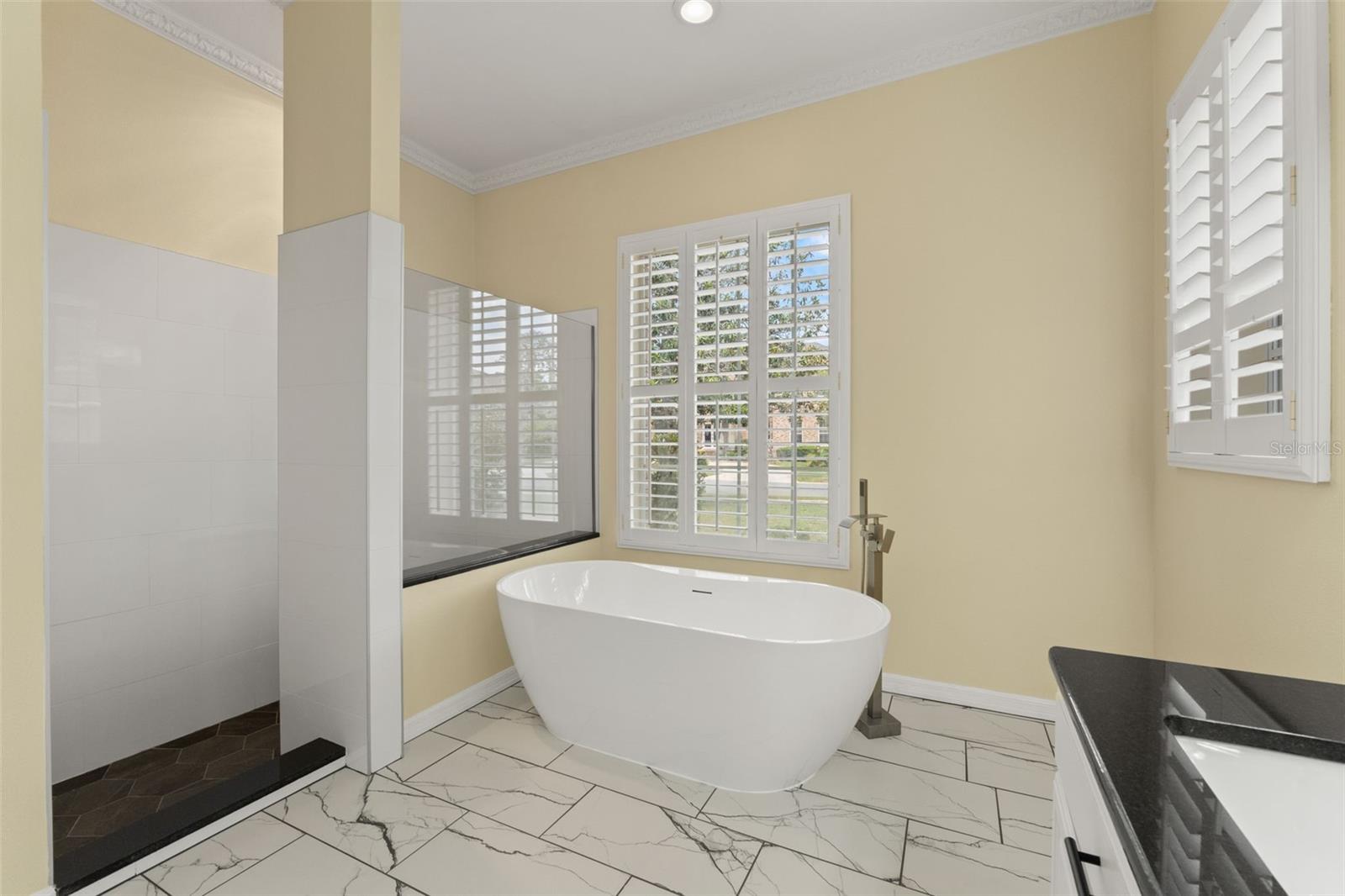6153 New Osprey Pt Property Photo 35