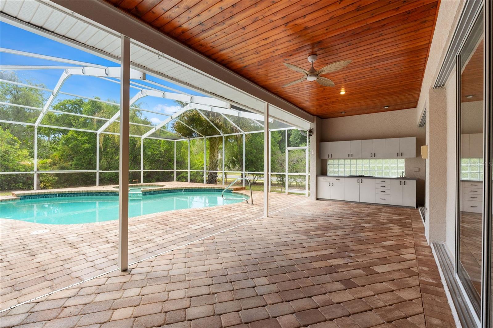 6153 New Osprey Pt Property Photo 47