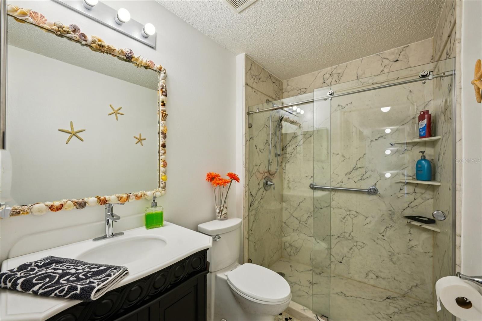 10423 Bradford St Property Photo 21