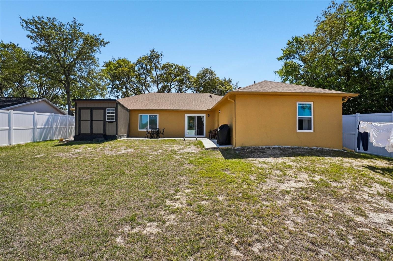 10423 Bradford St Property Photo 29