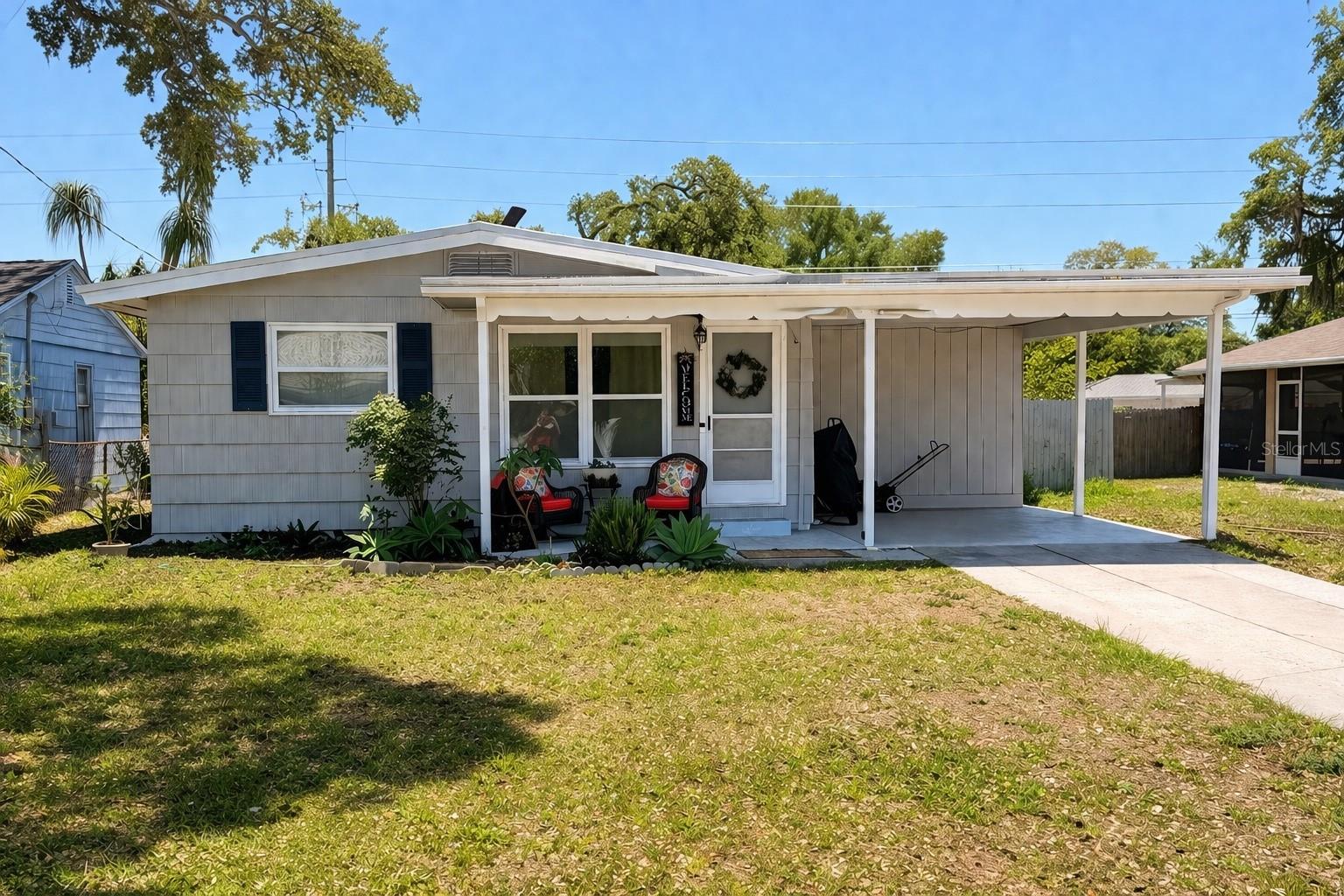 519 Norfolk St Property Photo 1