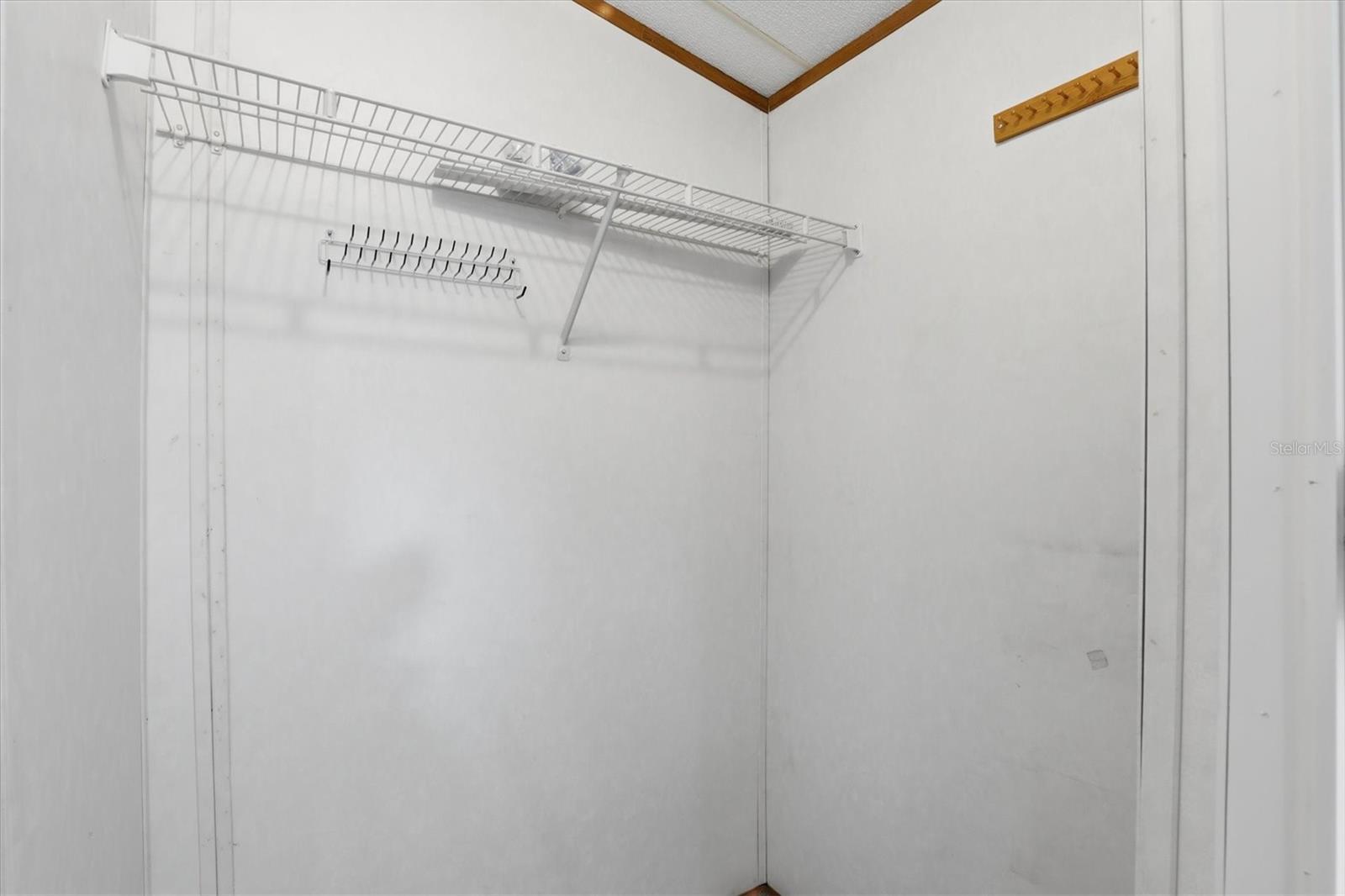 6169 Waverly Rd Property Photo 38