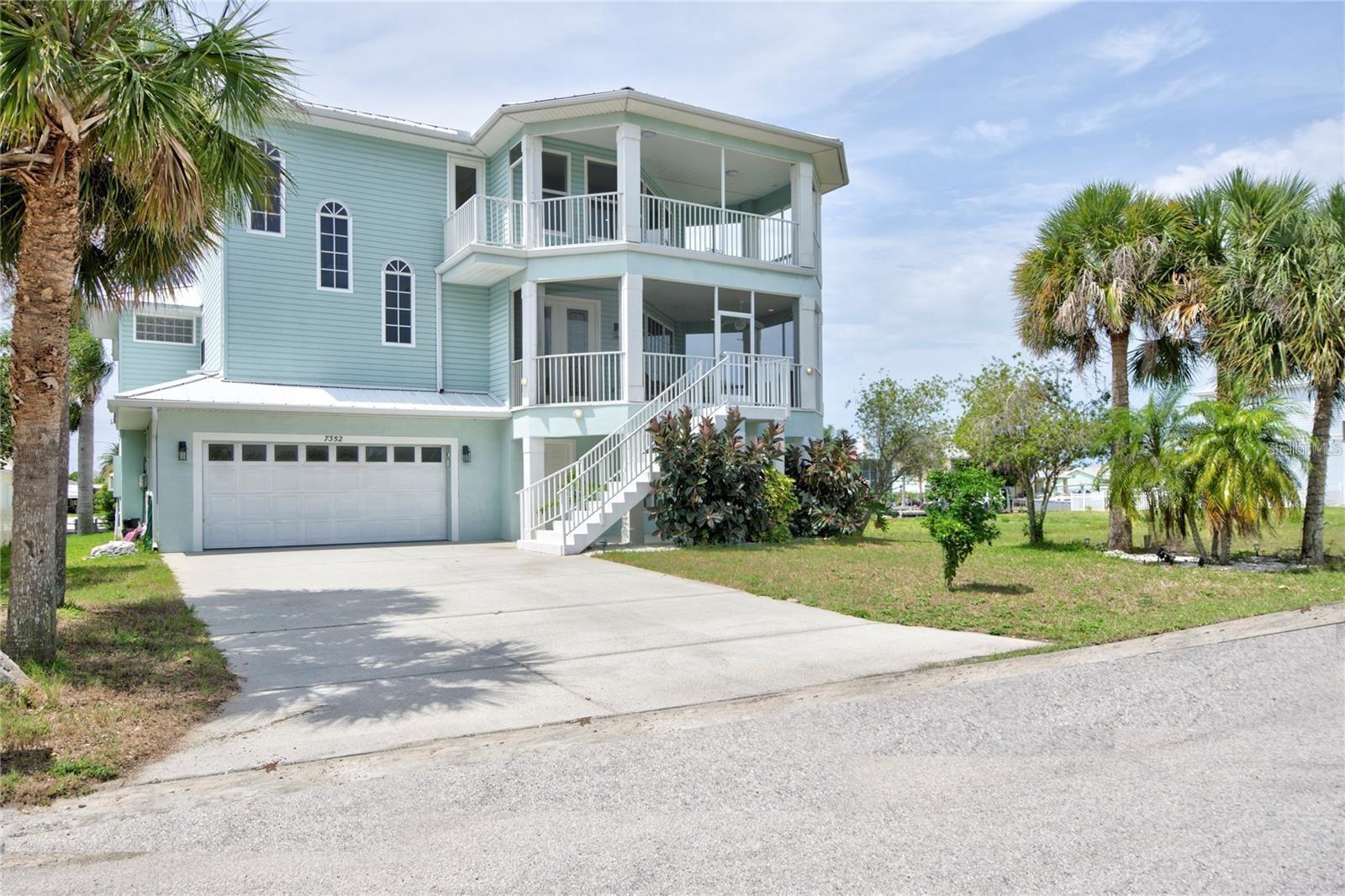 7352 GULF WAY Property Photo 1