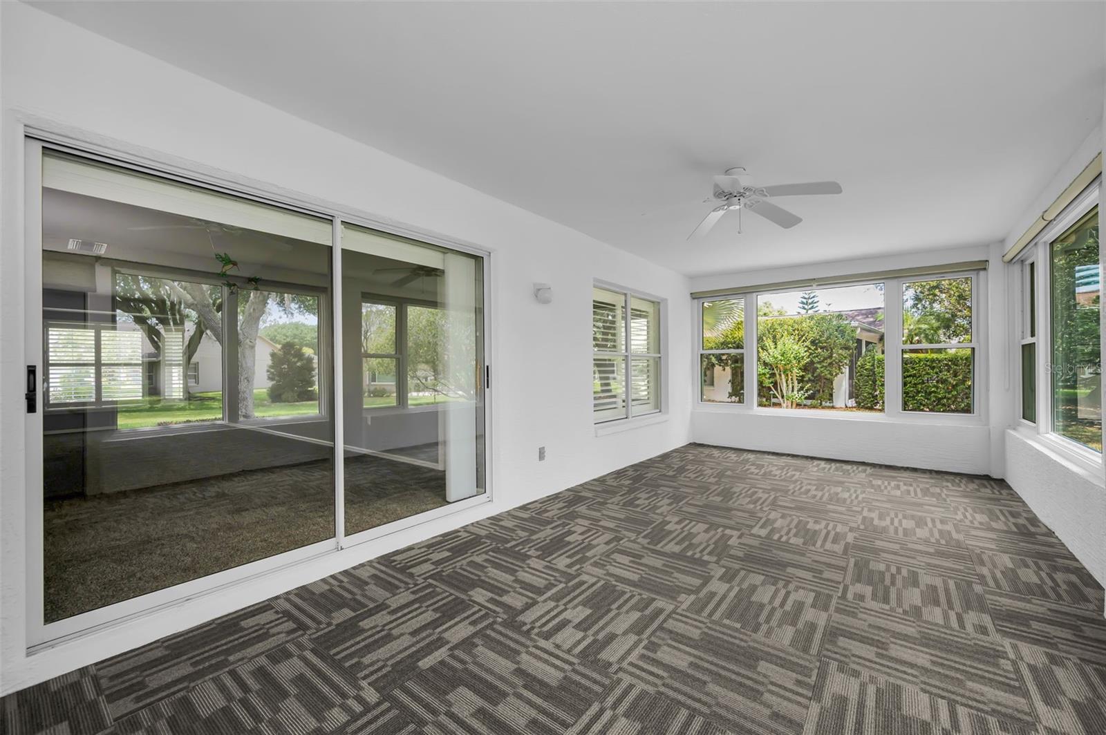 1300 Fallowfield Dr Property Photo 26