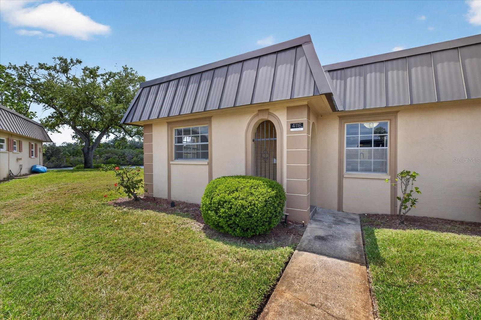 4116 HAMPTON DR