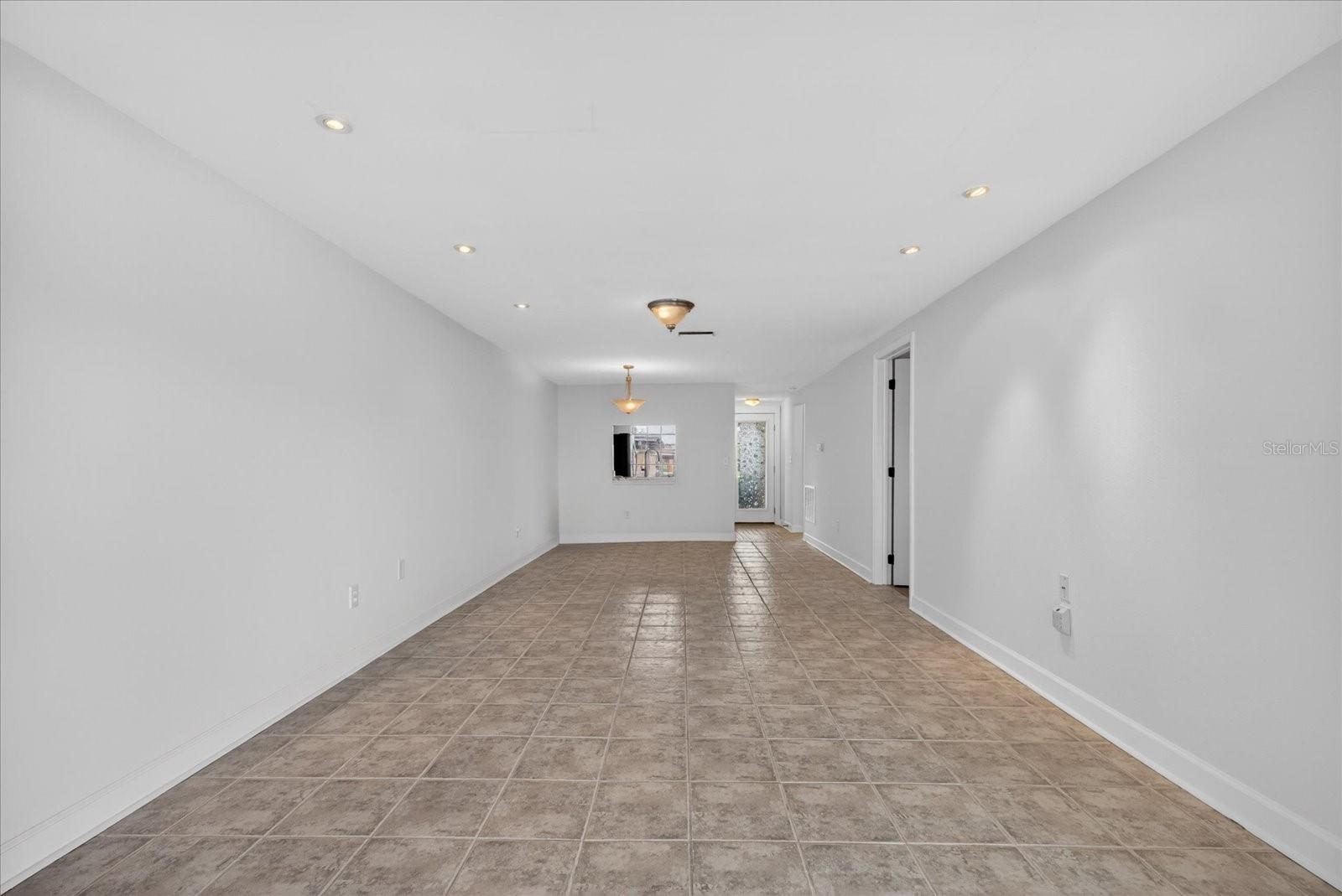 4116 Hampton Dr Property Photo 18