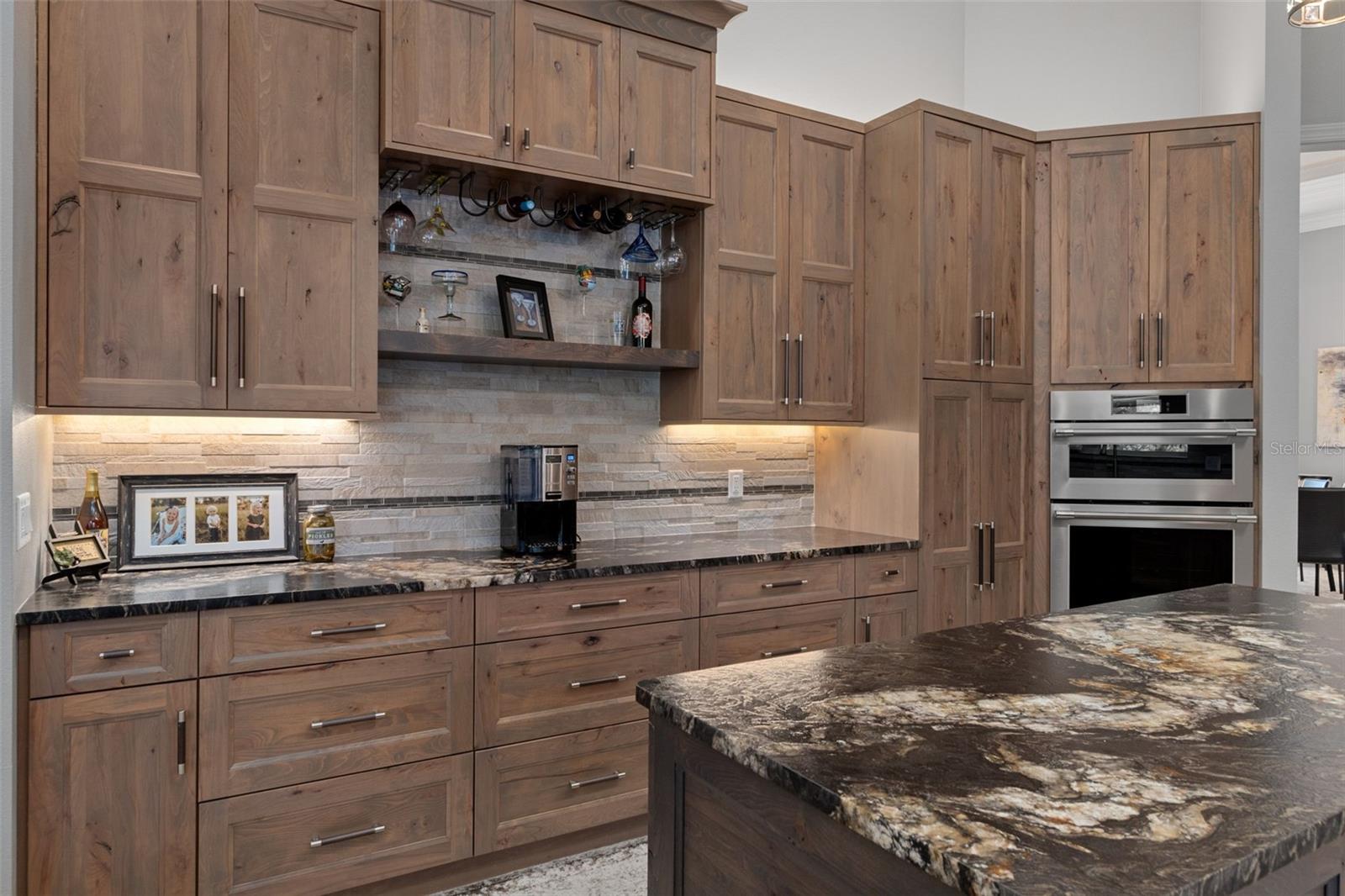 3975 N Grayhawk Loop Property Photo 22