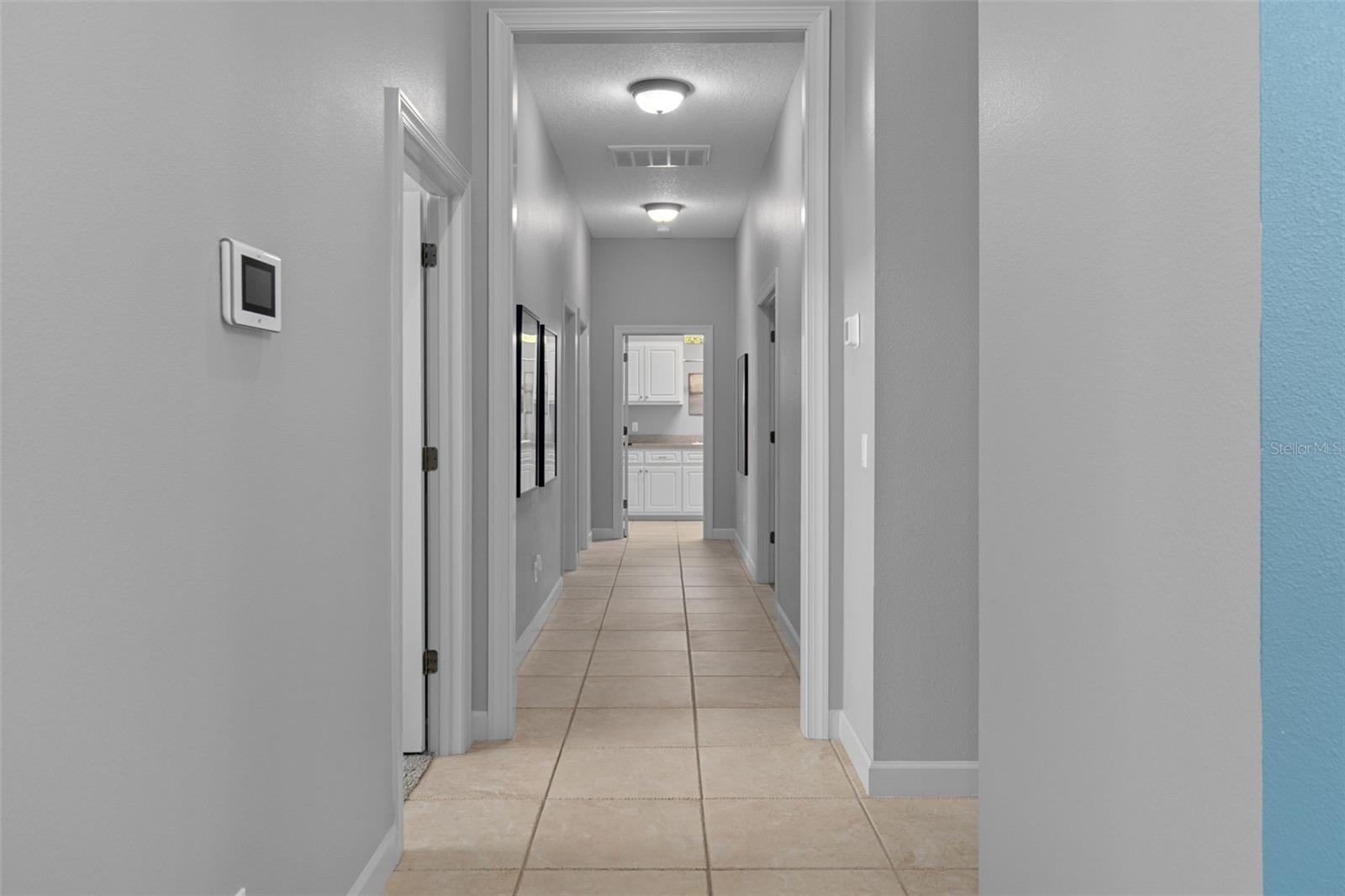 3975 N Grayhawk Loop Property Photo 32