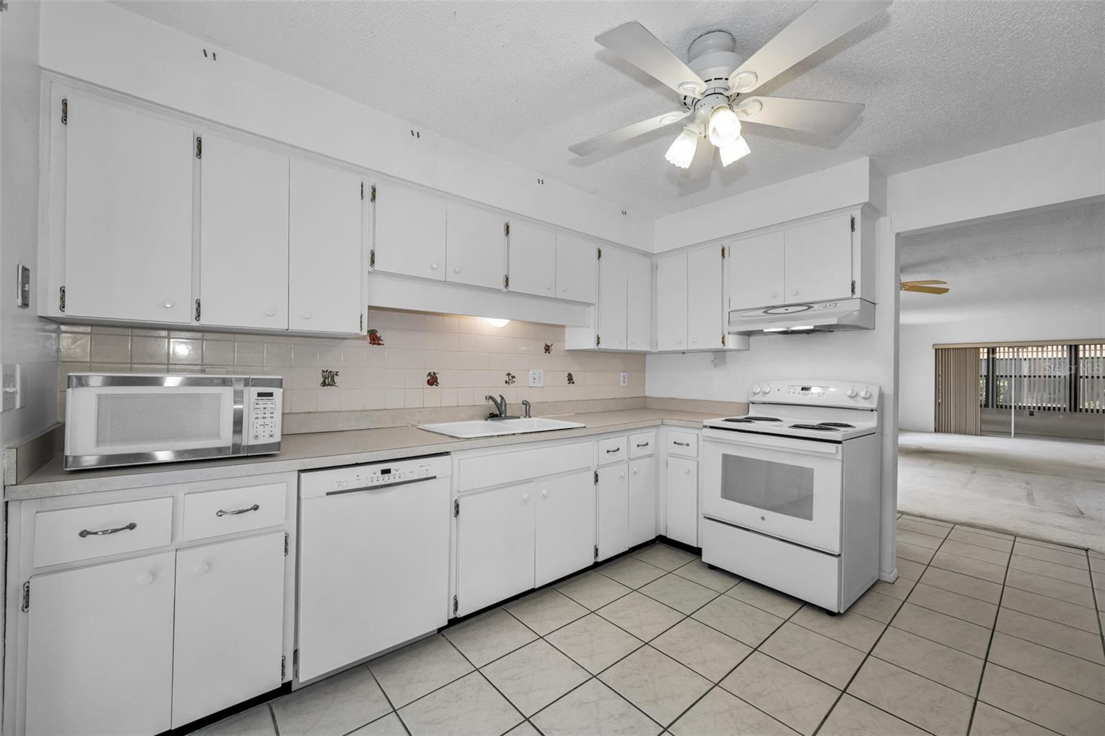 3815 Penrick Dr #0 Property Photo 13