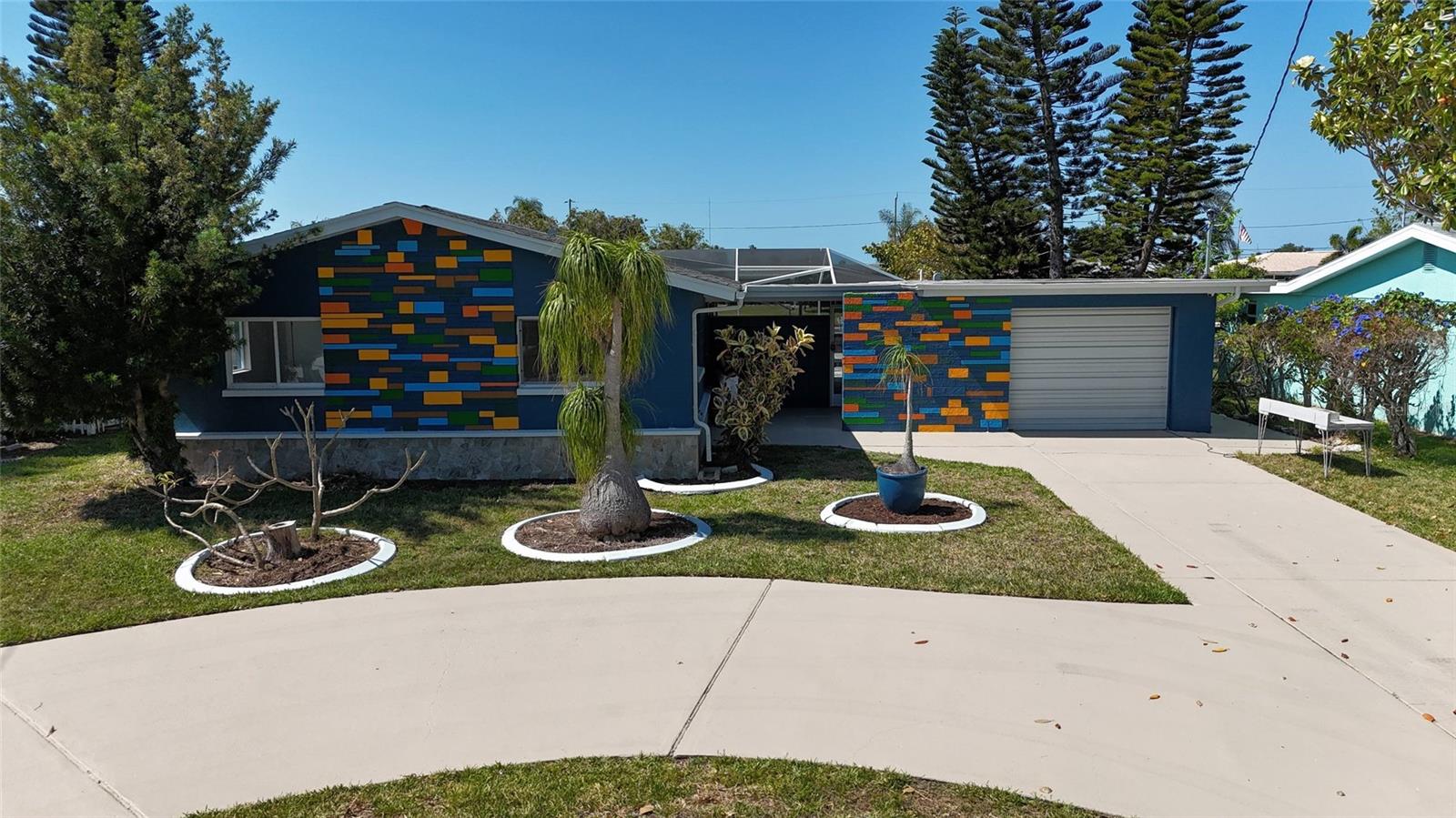 4240 Floramar Ter Property Photo