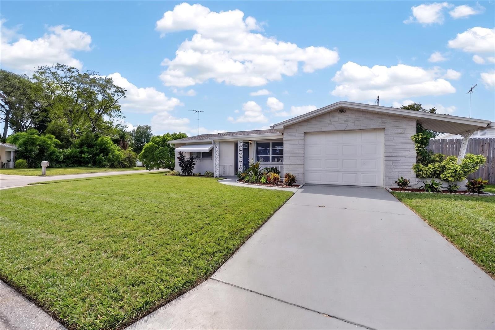 10735 Darius St Property Photo 1