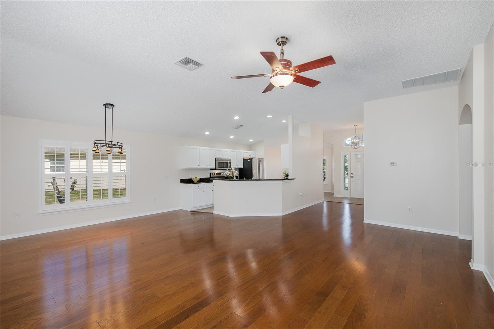 11428 Hidden Cove Ct Property Photo 19