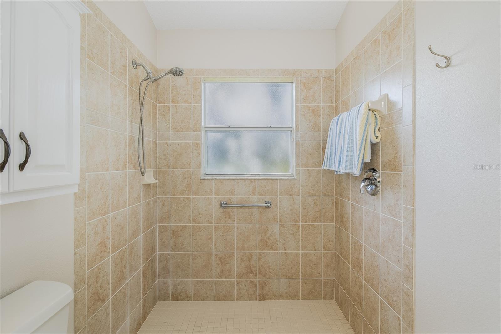 11428 Hidden Cove Ct Property Photo 30