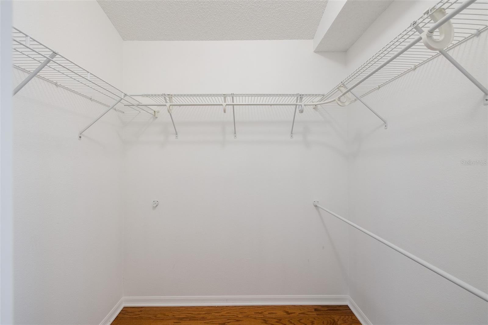 11428 Hidden Cove Ct Property Photo 33