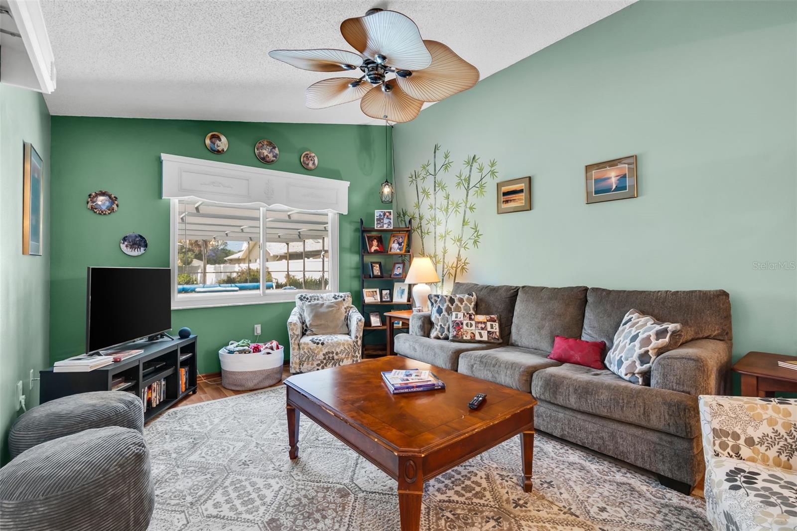 10116 Landmark Dr Property Photo 14