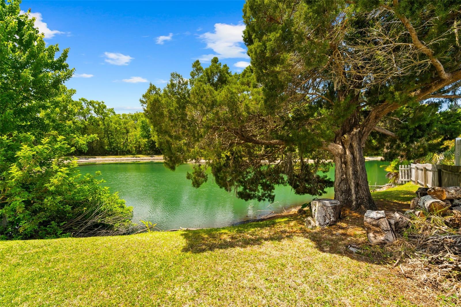 10116 Landmark Dr Property Photo 36
