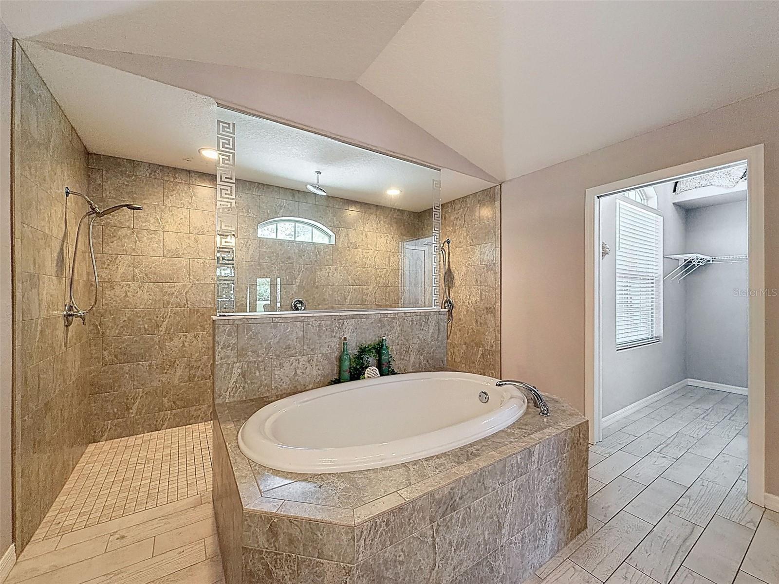 18354 Monteverde Dr Property Photo 60