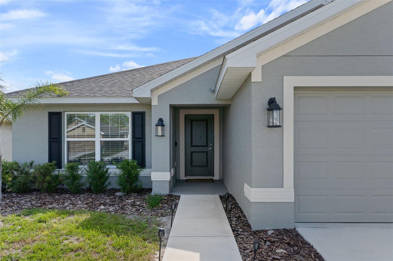 12492 Pine Bluff St Property Photo 4