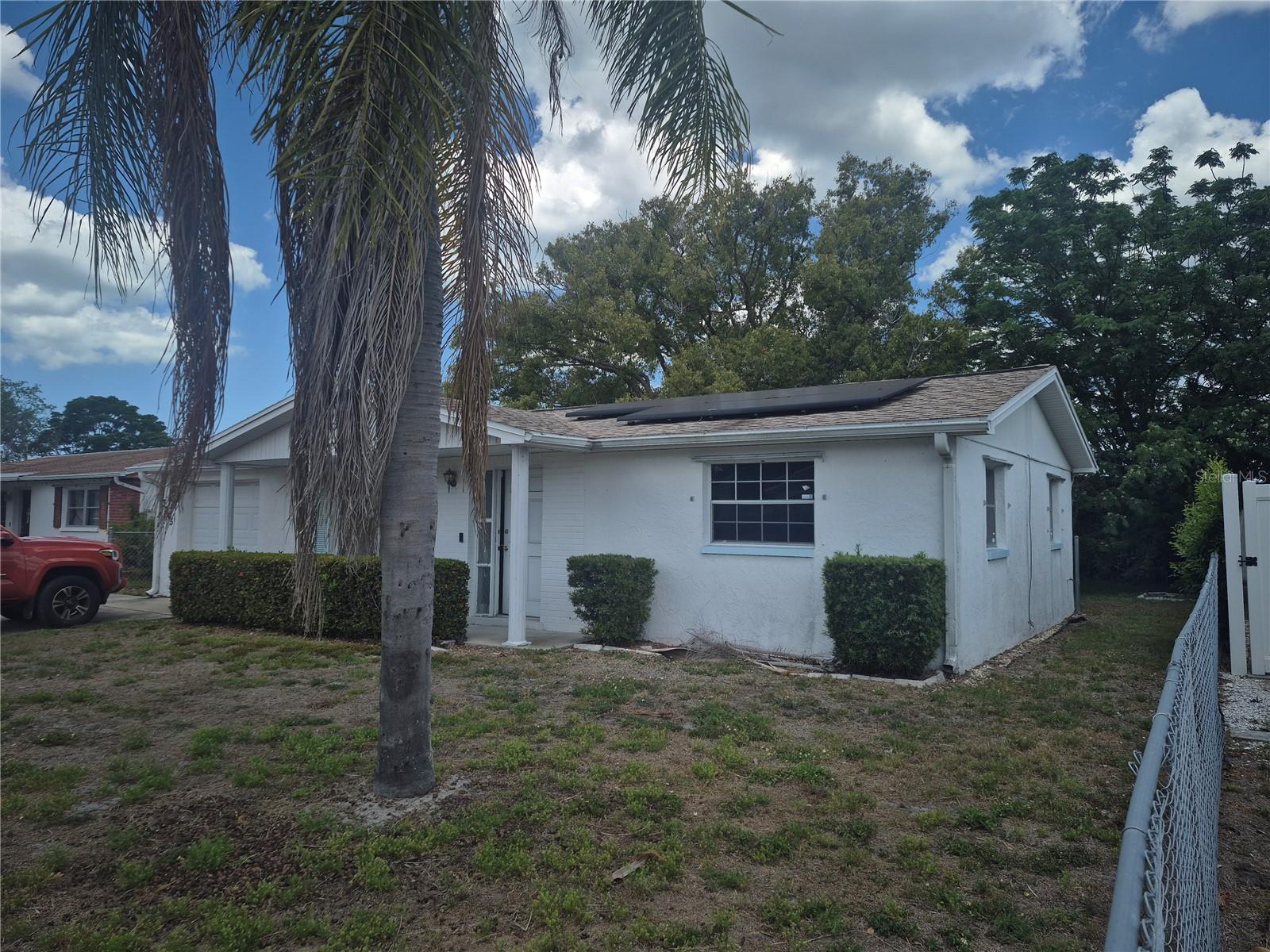 3245 Fairmount Dr Property Photo 1