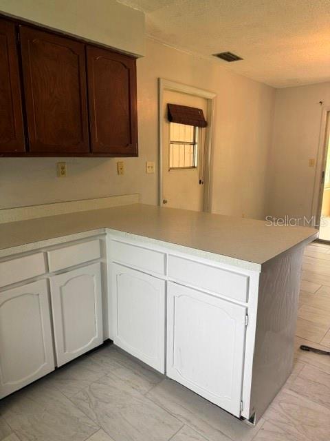 12 Spring Loop Property Photo 6