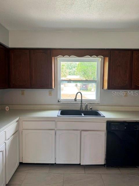 12 Spring Loop Property Photo 10