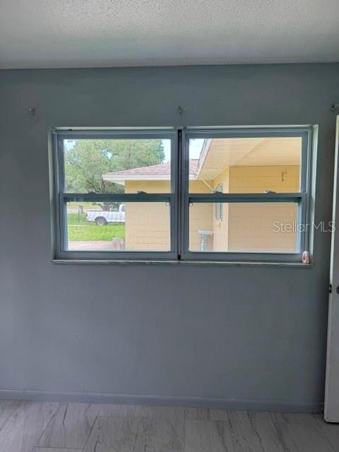 12 Spring Loop Property Photo 15