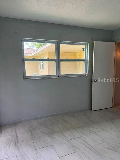 12 Spring Loop Property Photo 18