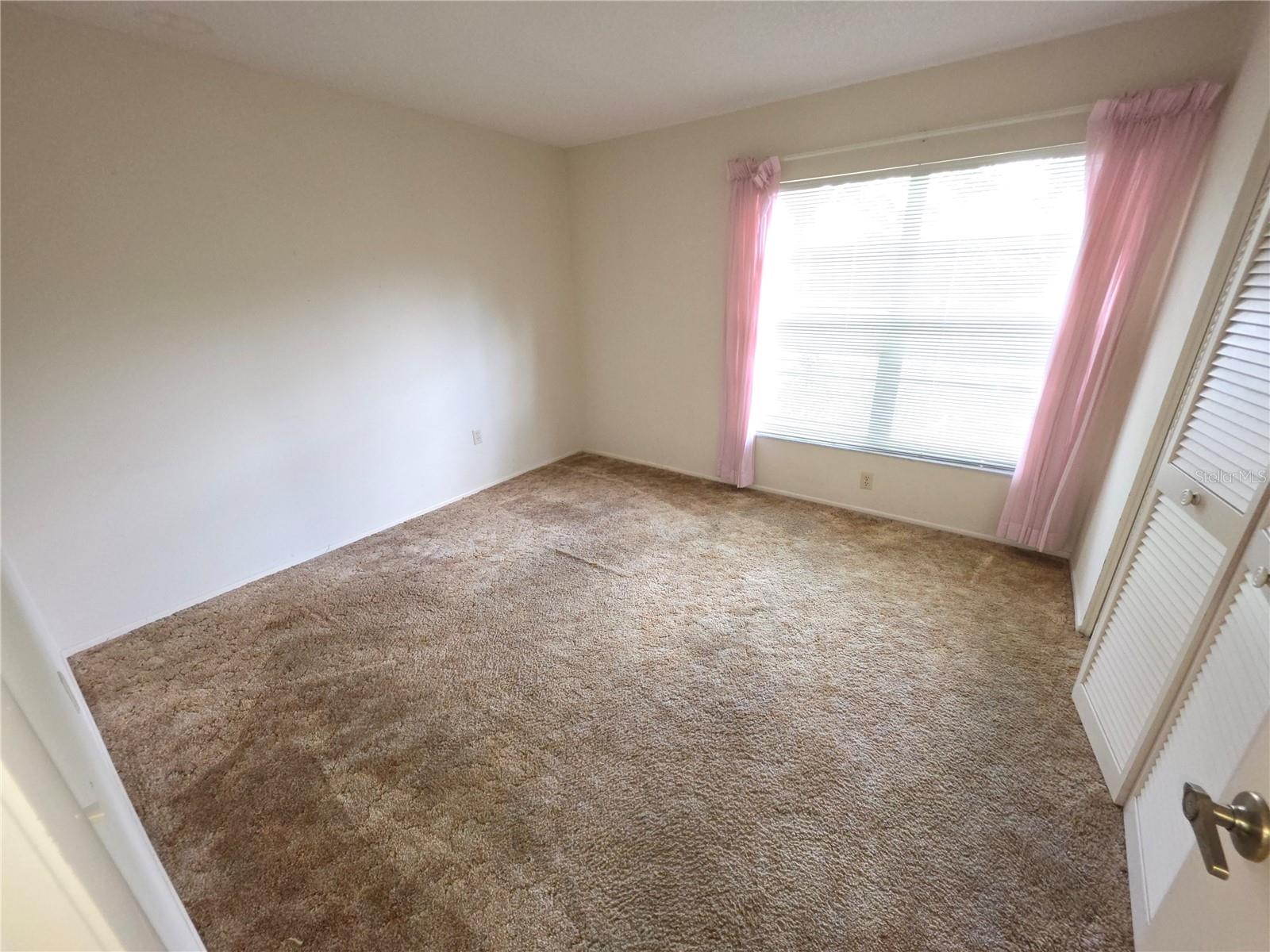 6264 Darien Way Property Photo 15