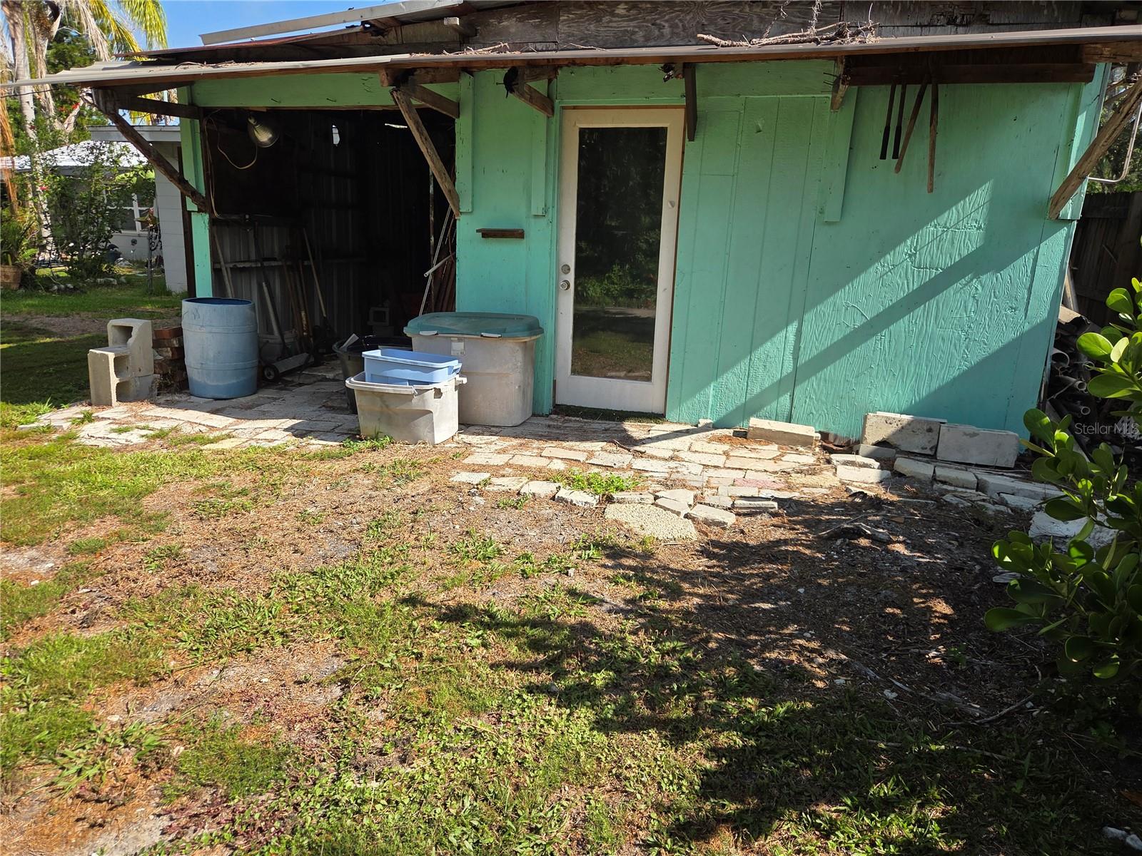 6504 Werner Ave Property Photo 28