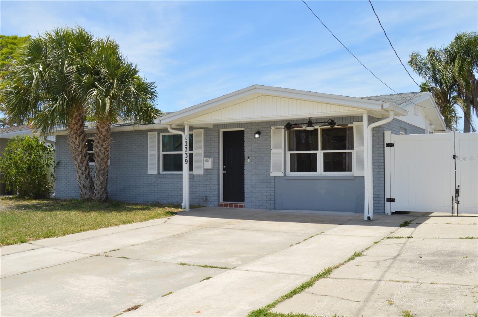 12739 1st Isle Property Photo 2