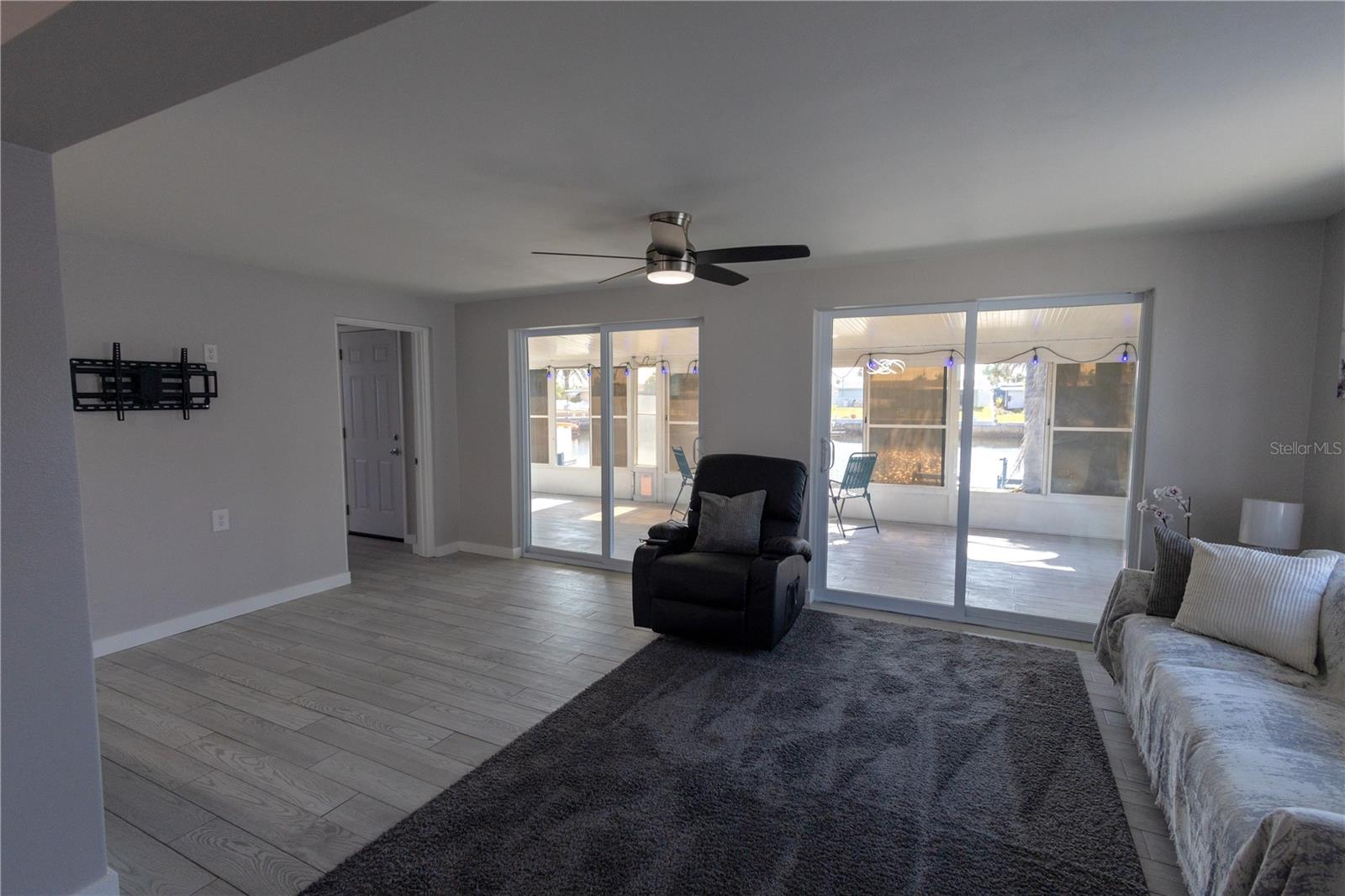 12739 1st Isle Property Photo 17