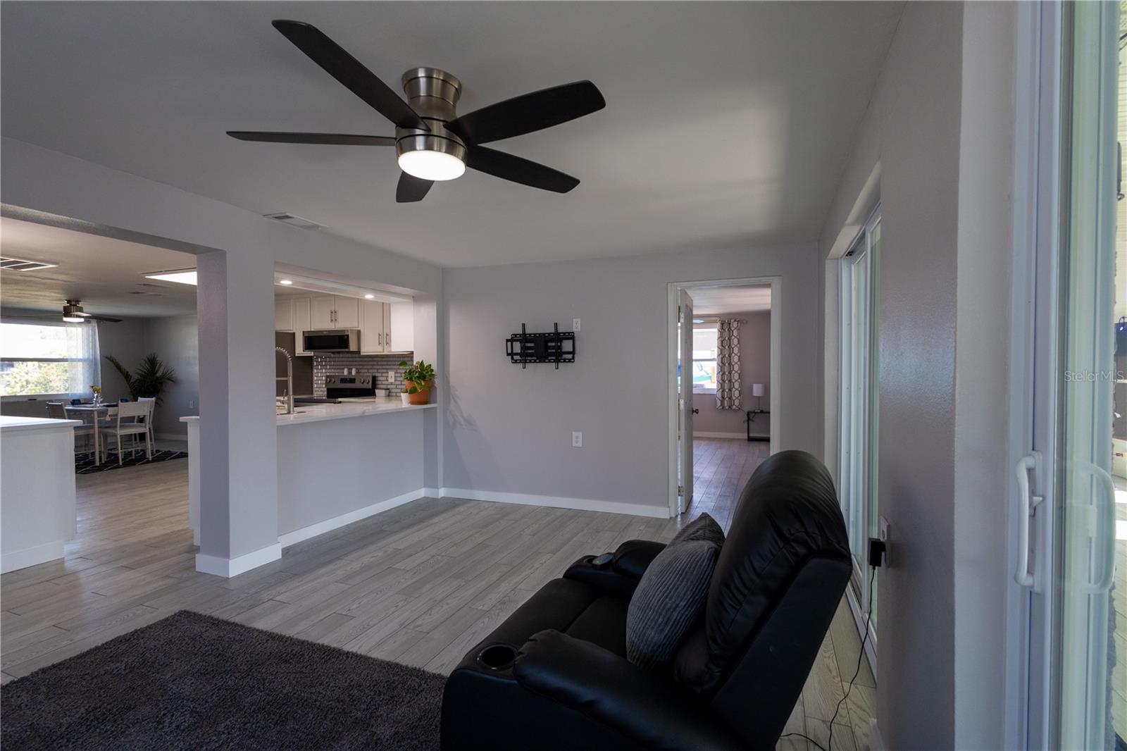 12739 1st Isle Property Photo 23