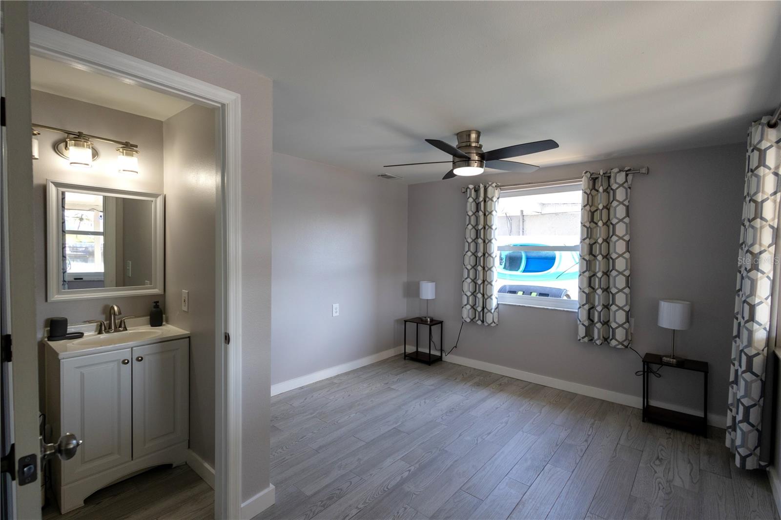 12739 1st Isle Property Photo 25