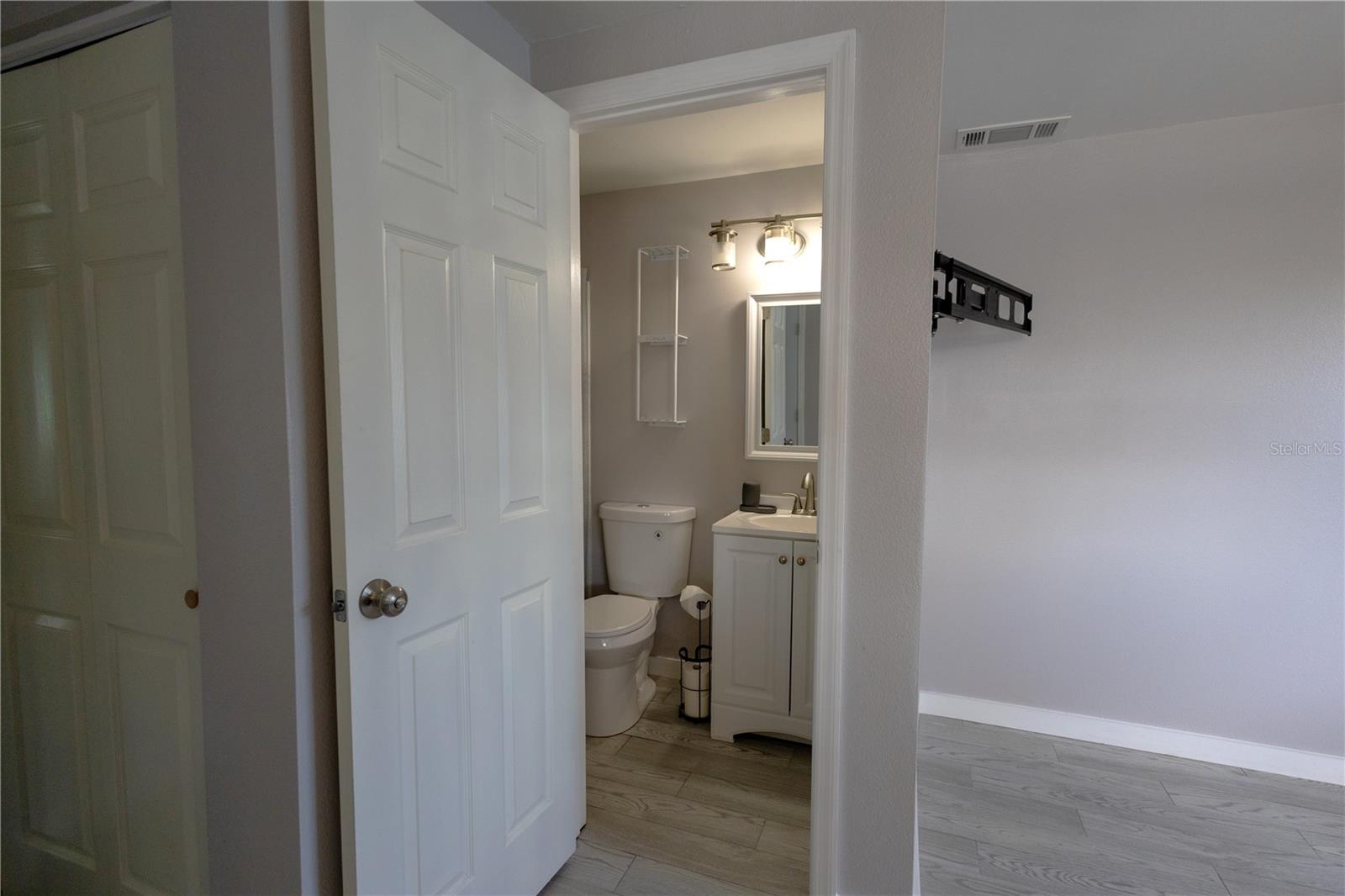 12739 1st Isle Property Photo 26