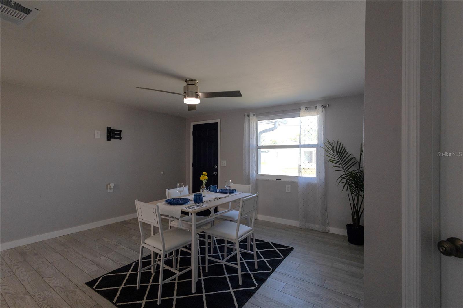 12739 1st Isle Property Photo 42
