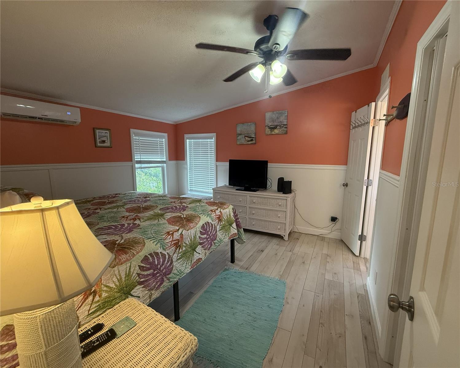 6724 Gull Ln Property Photo 28