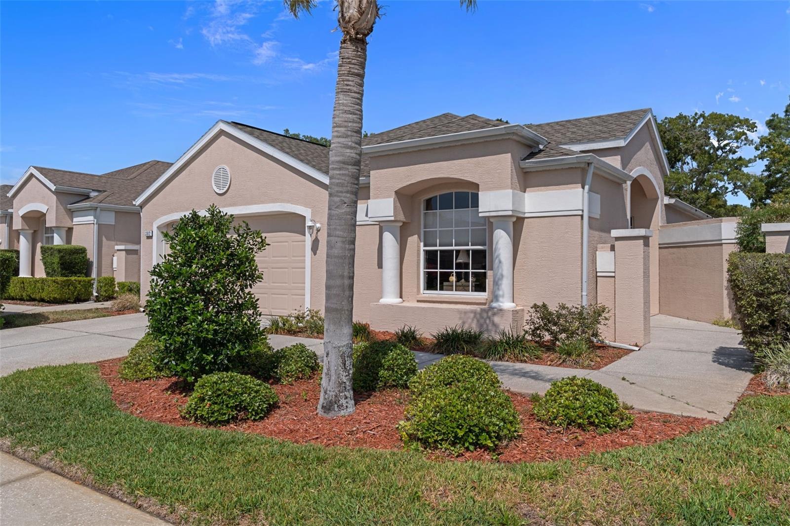 382 Royal Palm Way Property Photo 9