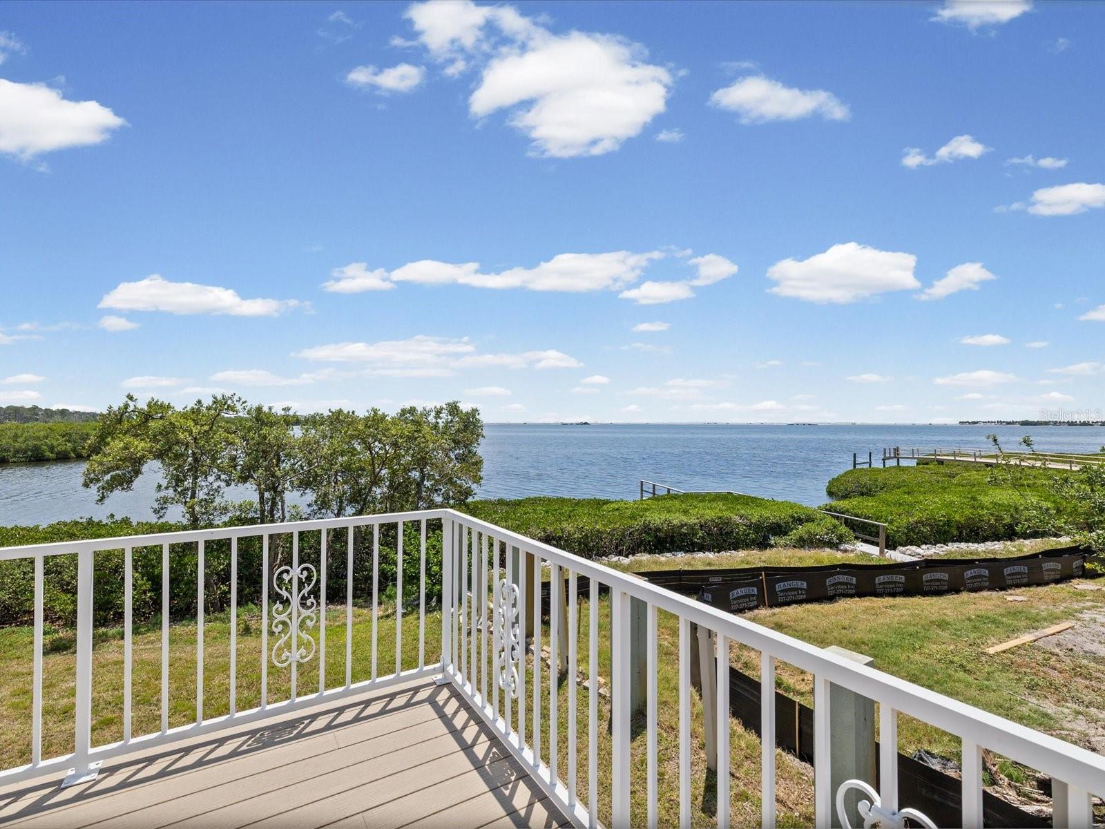 1647 Sea Breeze Dr Property Photo 16