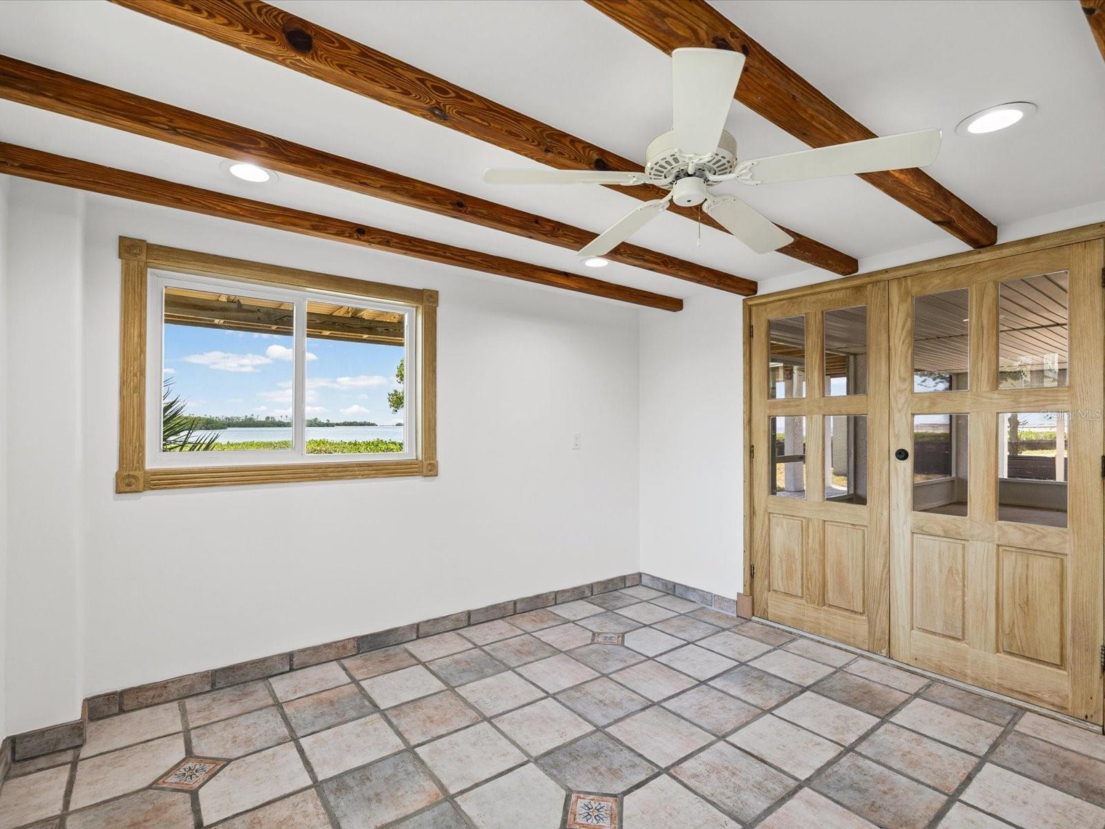 1647 Sea Breeze Dr Property Photo 31