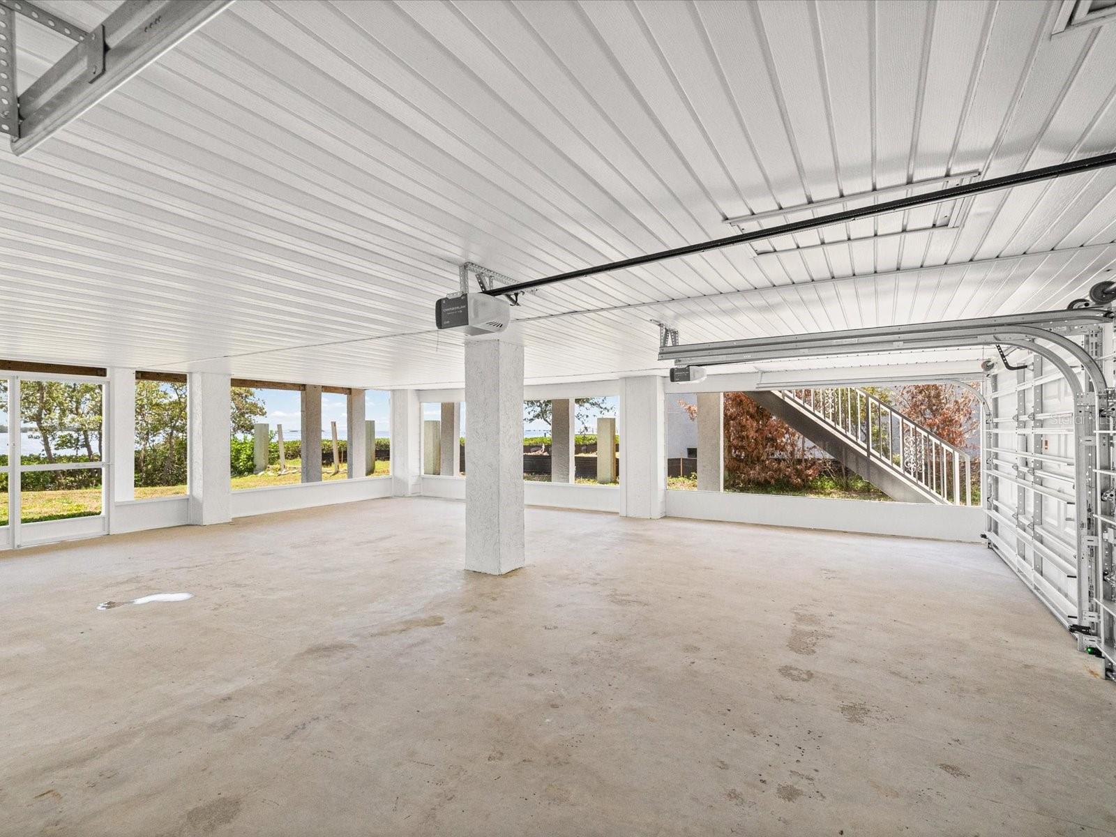 1647 Sea Breeze Dr Property Photo 33