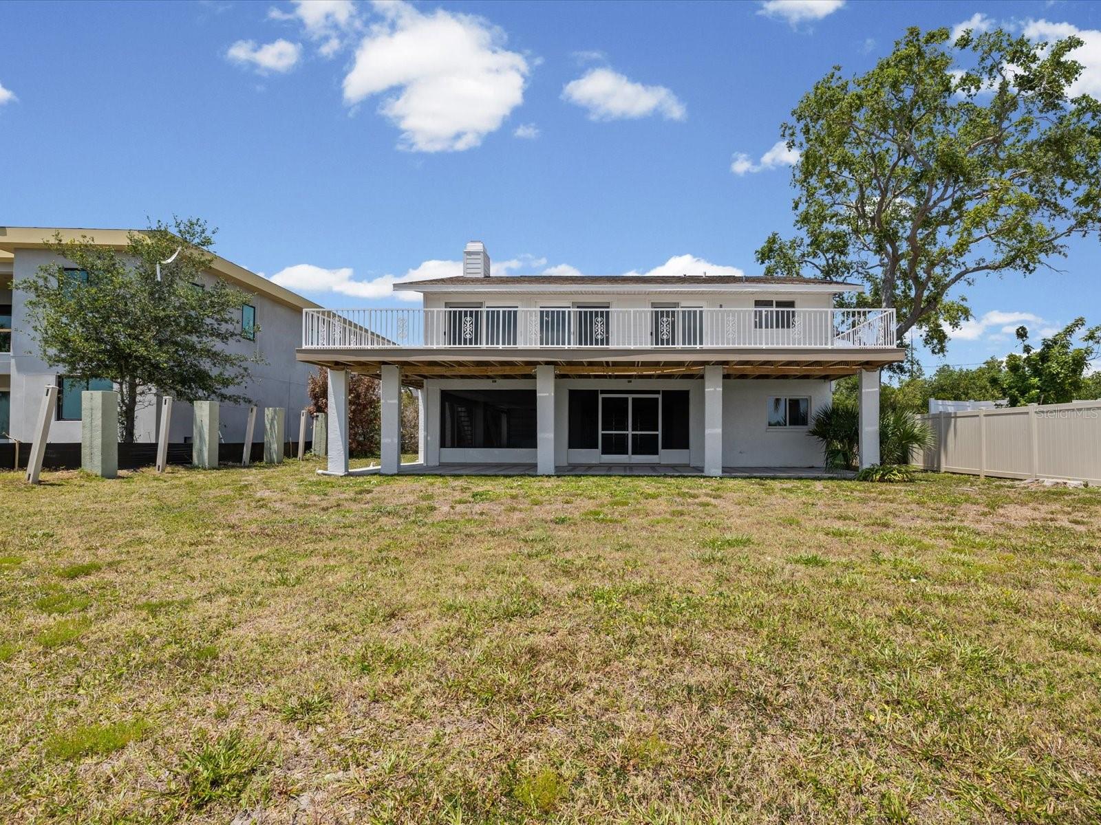 1647 Sea Breeze Dr Property Photo 37